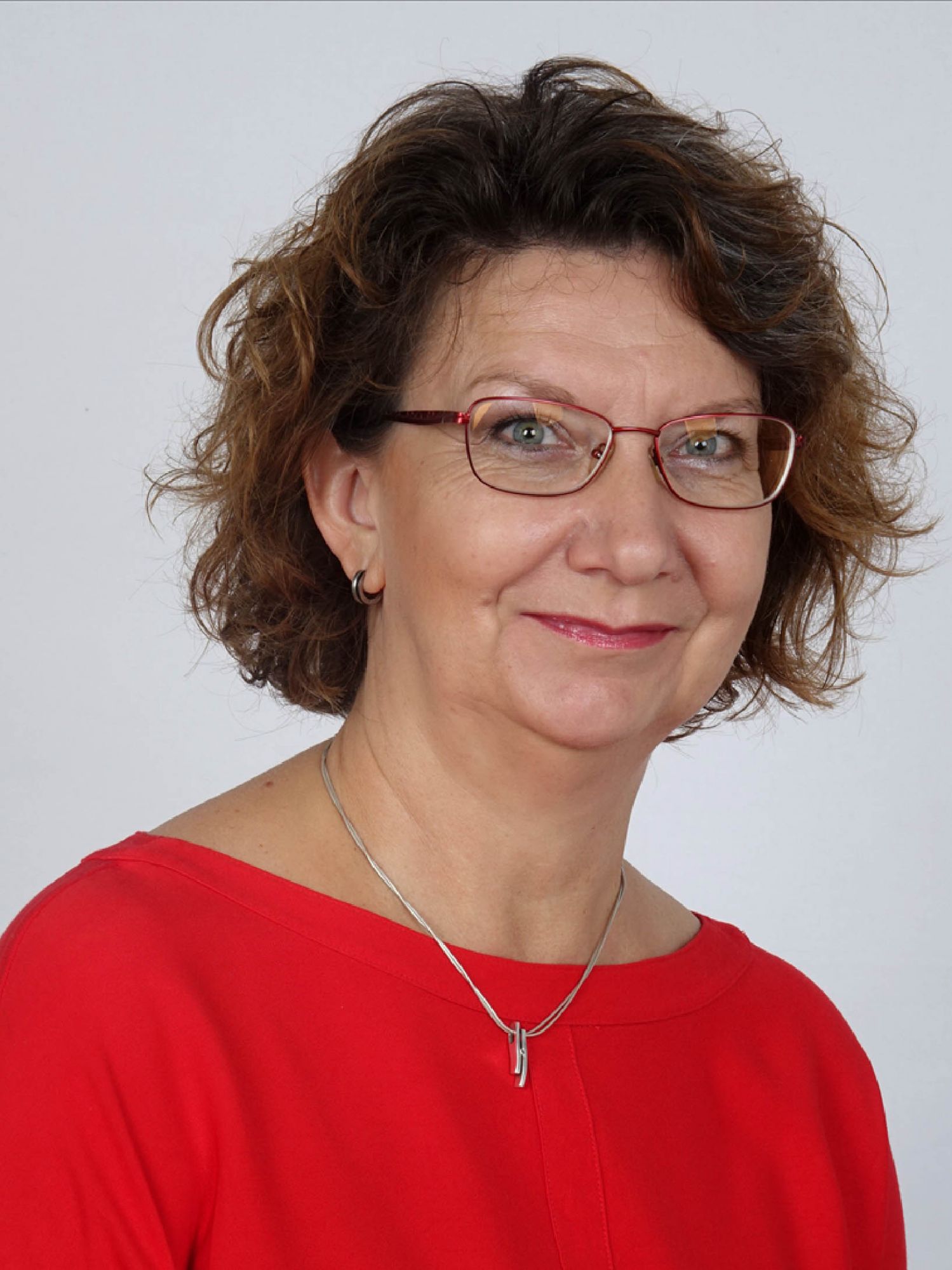 Andrea Beuermann - Ansprechpartner Sammel­rechnungs­kontrolle Algebra GmbH - Apotheken im Verbund